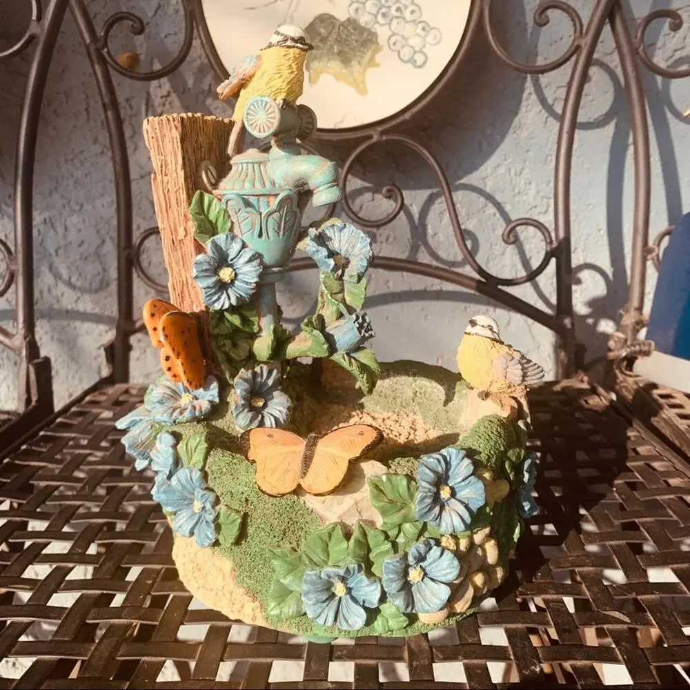 Vintage Feng Shui Inside Tabletop Resin Mini Bird Forest Fountain Granny Country